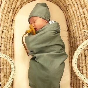 Baby swaddle and beanie set